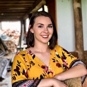 Meet your Posher, Savanna